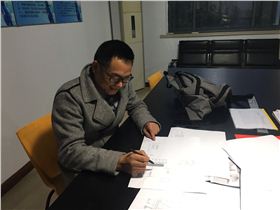 上海世博會世界氣象組織館設計大師吳曉飛為東吳鋼構出謀劃策.jpg