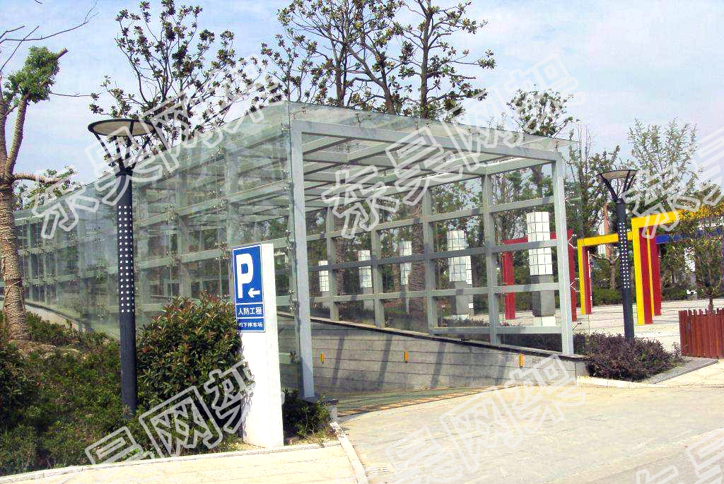 廣場(chǎng)地下車庫出入口玻璃雨棚 (8).jpg